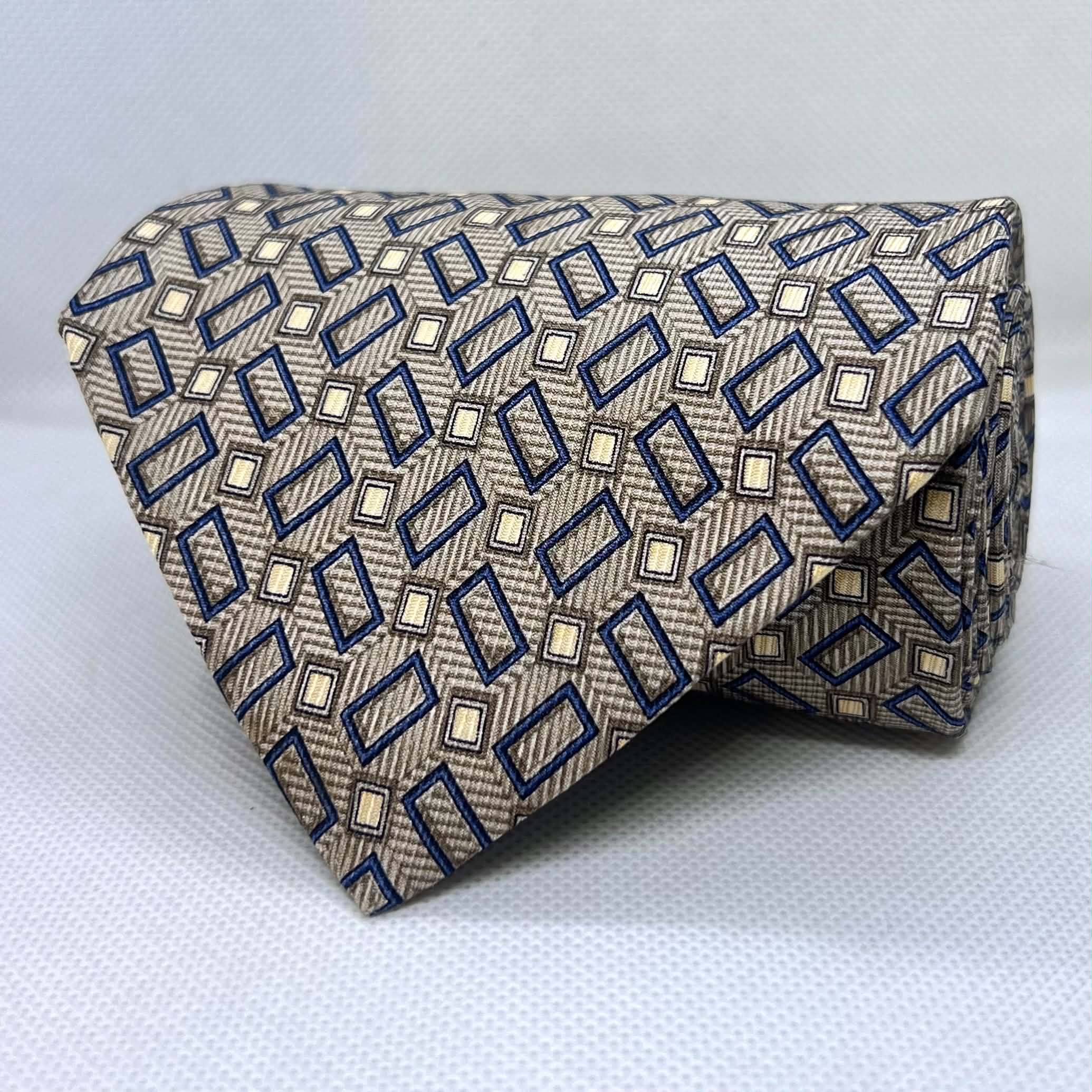 Ivory Base Blue Geomtric Broad Silk Tie