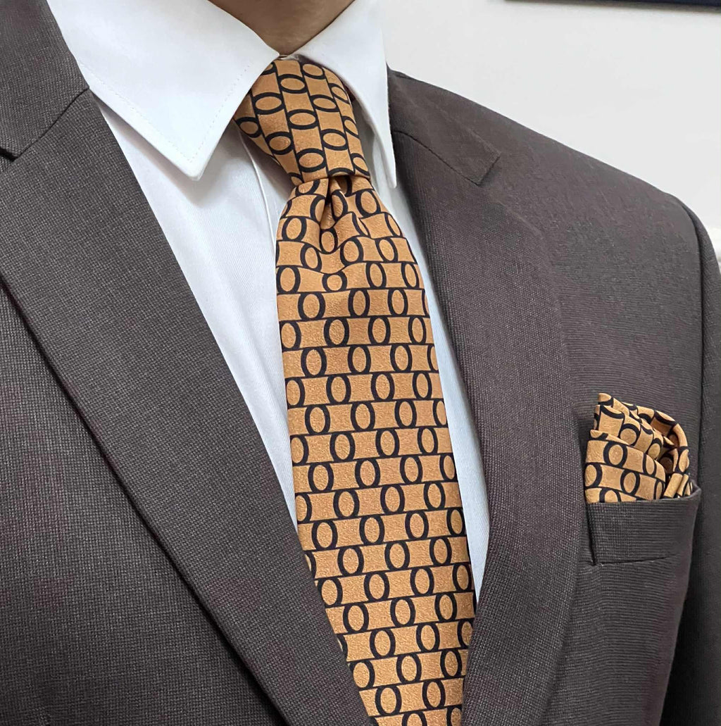 Mustard Gold Circle Pattern Necktie & Pocket Square Tie Set