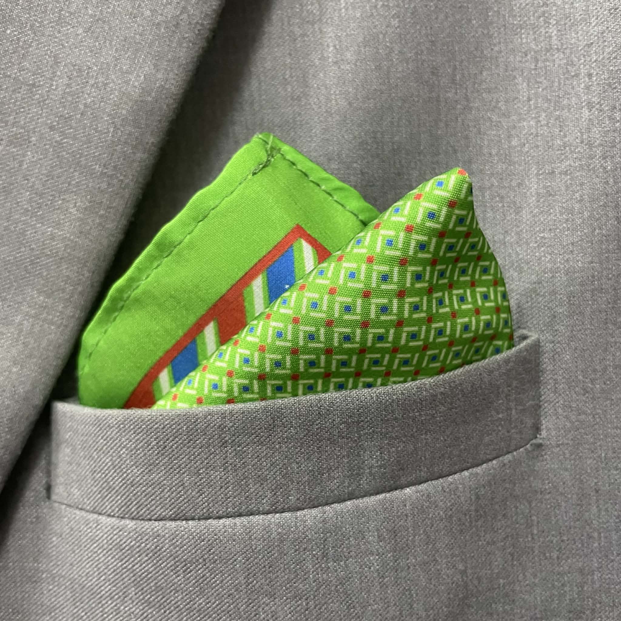 14 x14Emerald Green Satin Border Accent Pocket Square