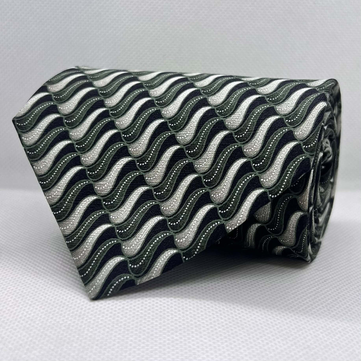 Black Base Geometric Broad Silk Tie