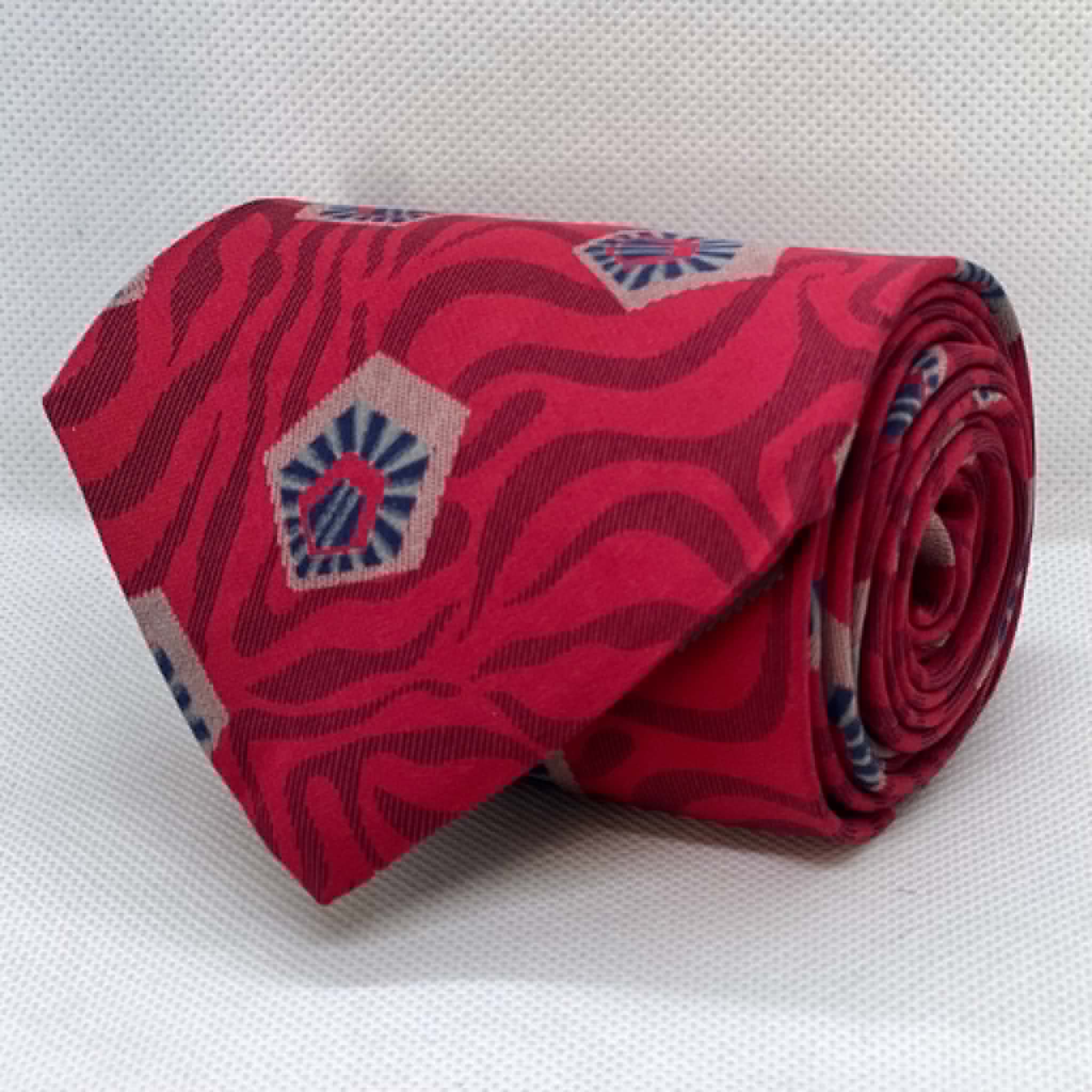 Fuchsia Mirage Wave Silk Broad Tie