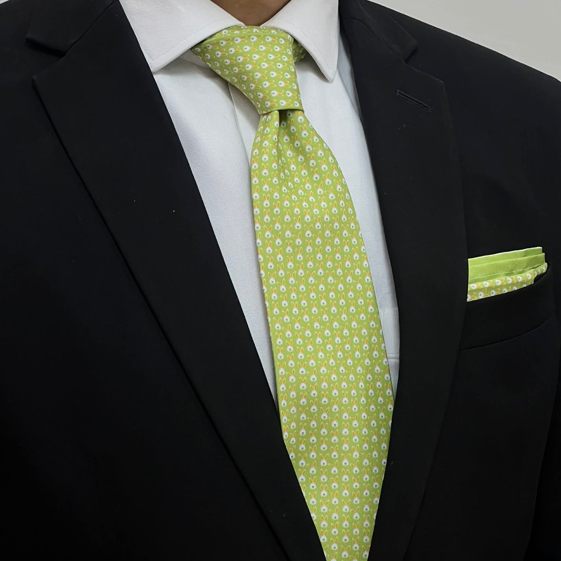 Lime Bunny Fresh Tie and Pocket Square Set