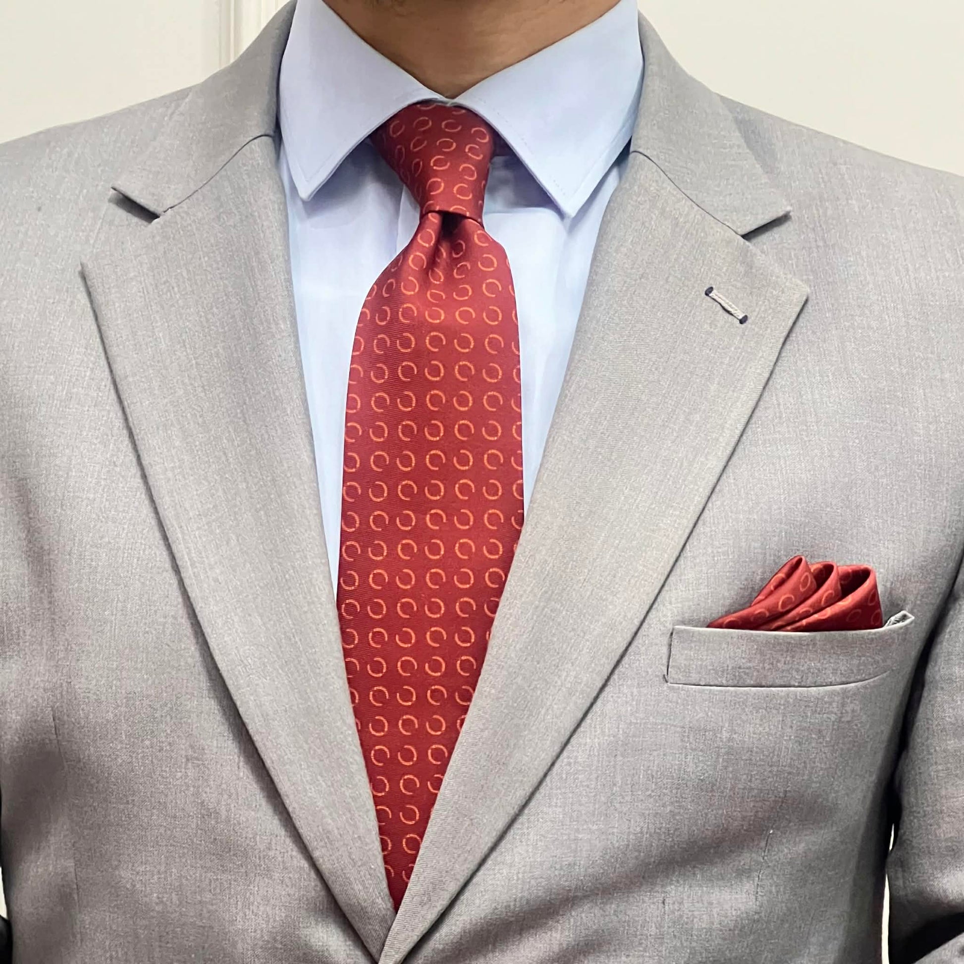 Burgundy & Gold Crescent Loop Tie with Pocket Square