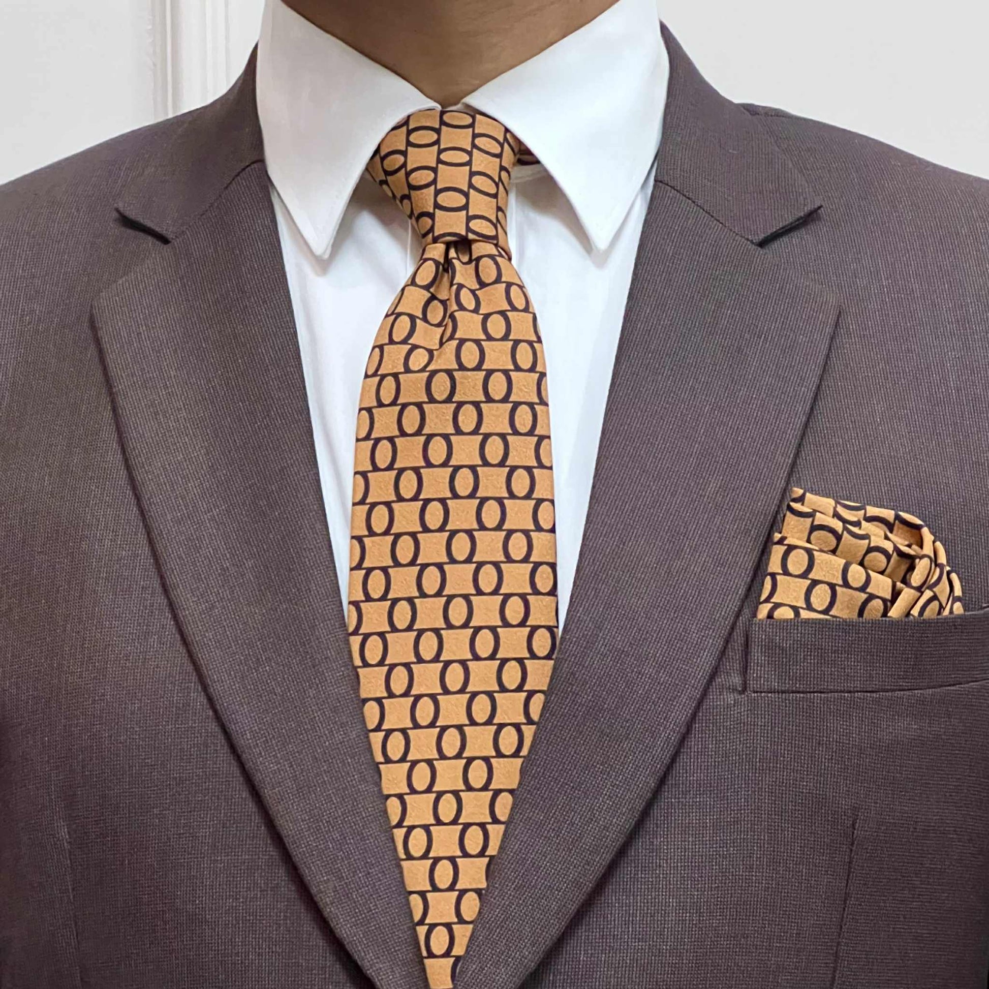 Mustard Gold Circle Pattern Necktie & Pocket Square Tie Set