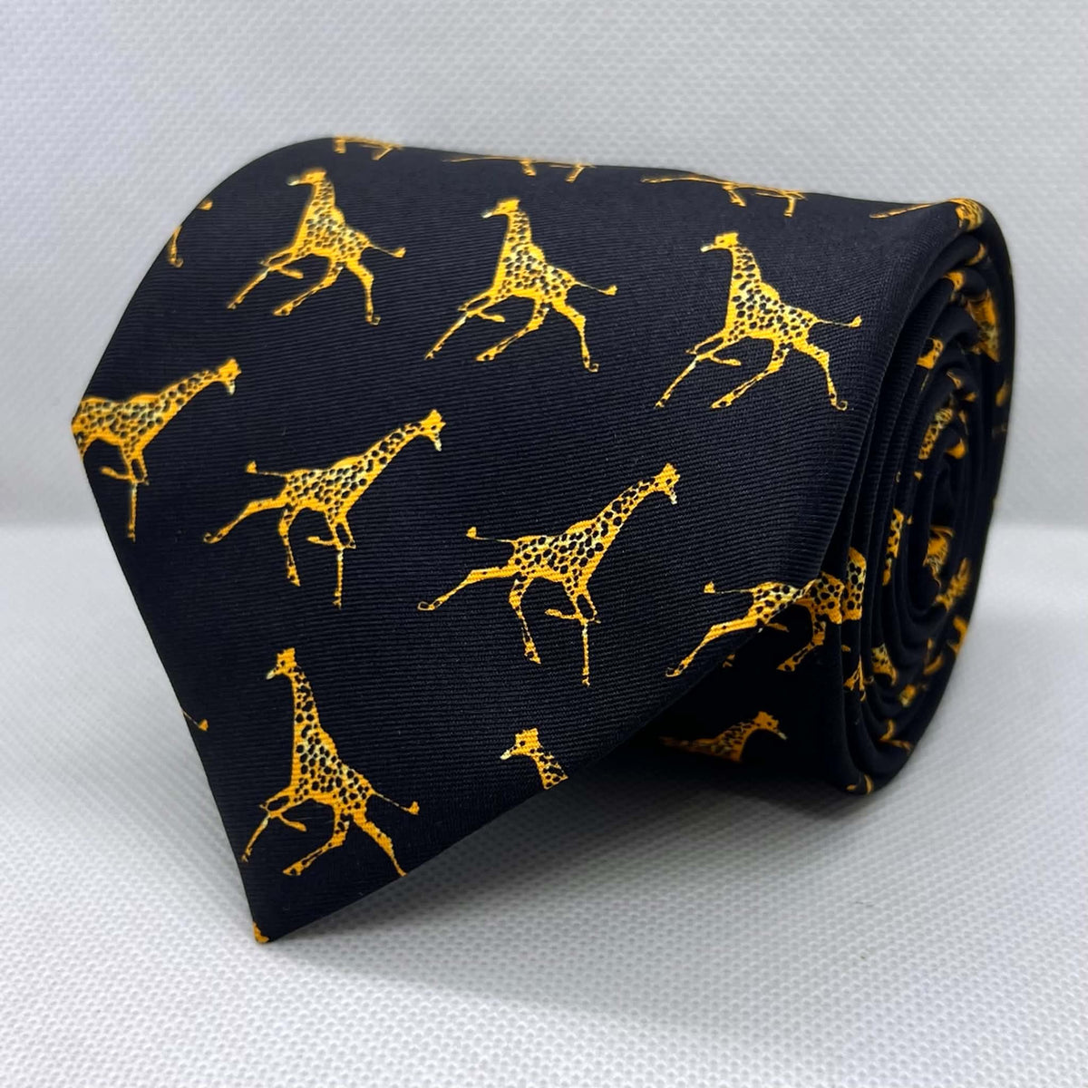 Black Base Girafa Broad Polyester Tie