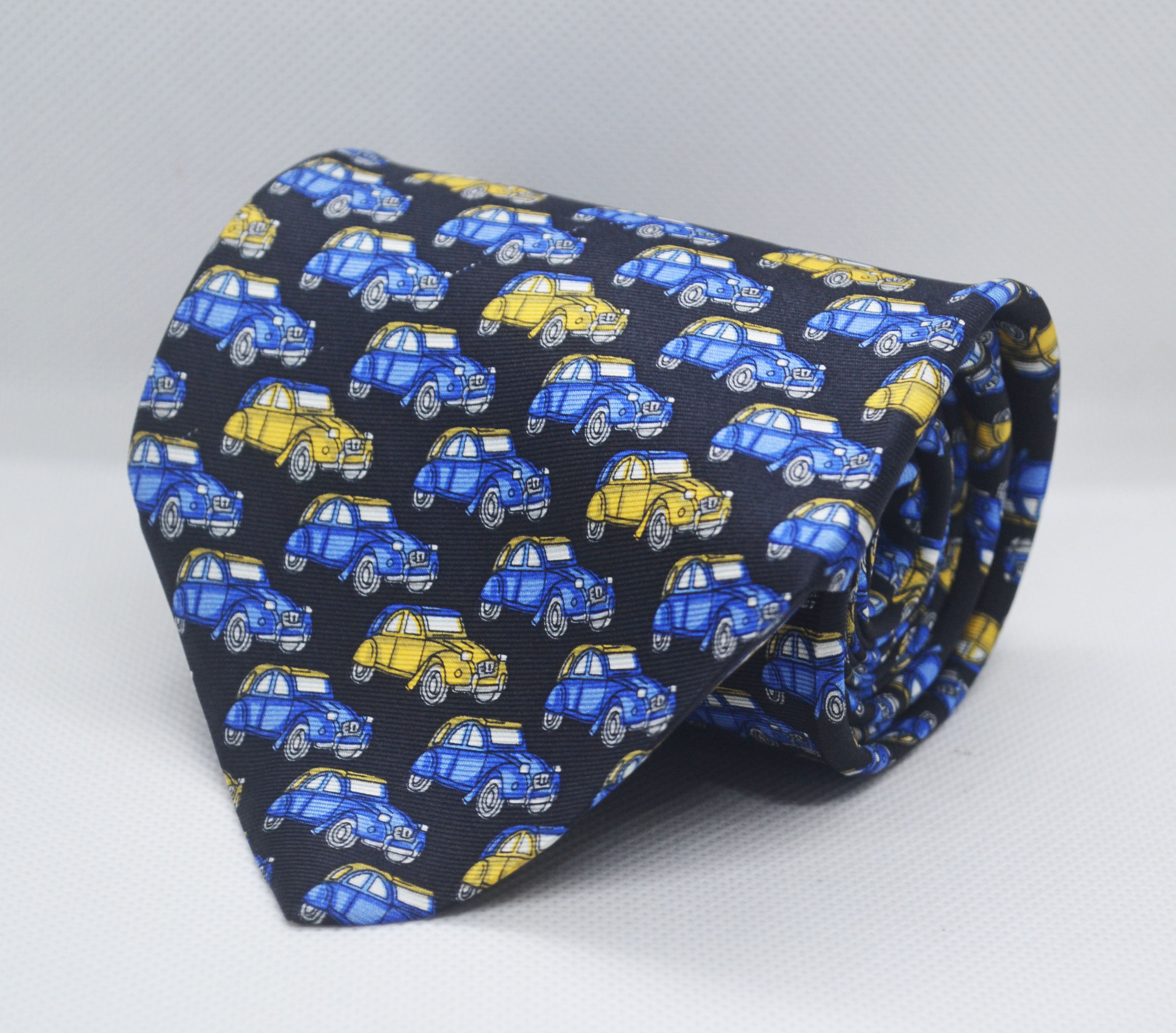 100% Silk Black Blue Geometric broad Tie