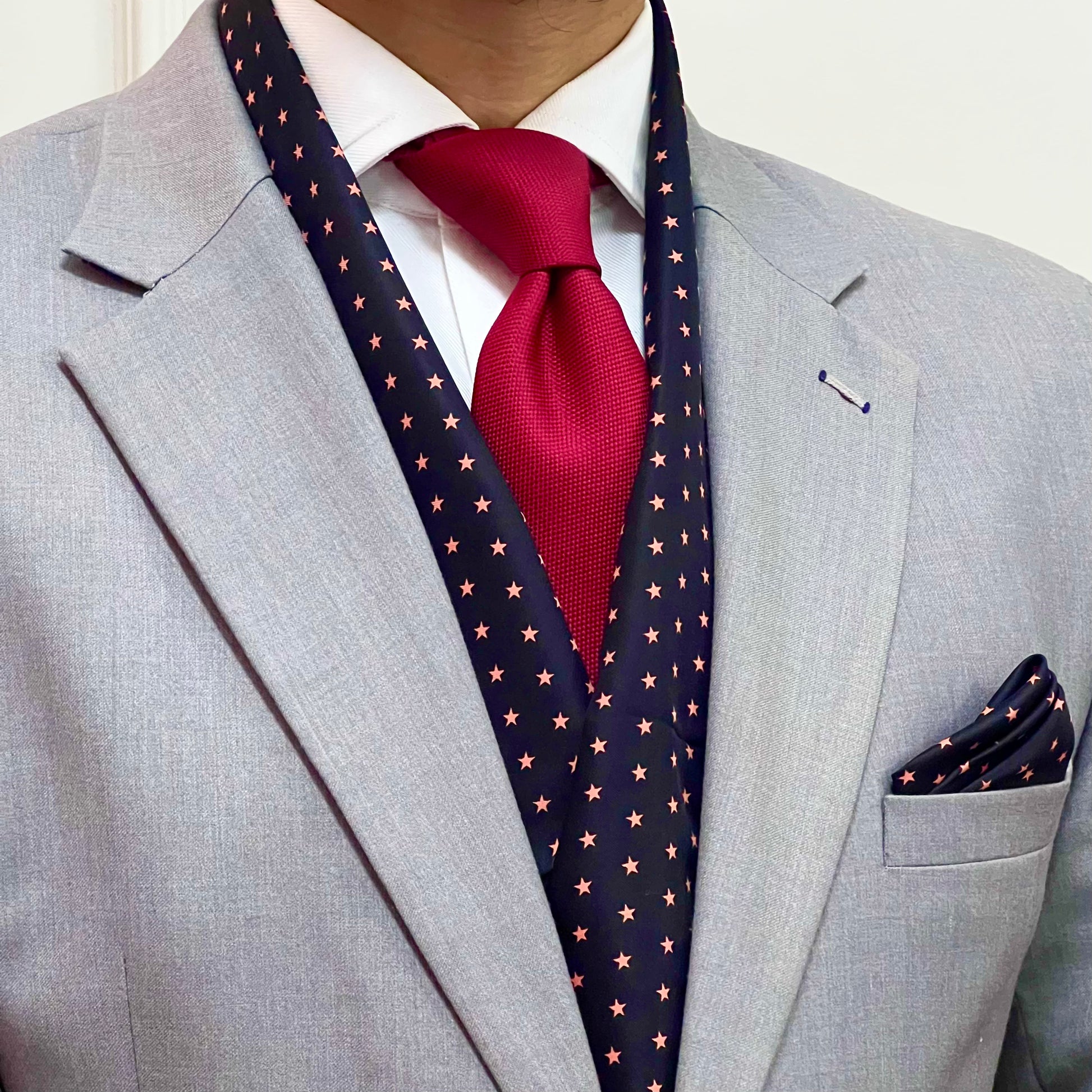 Black Starburst Scarf and Pocket Square Set