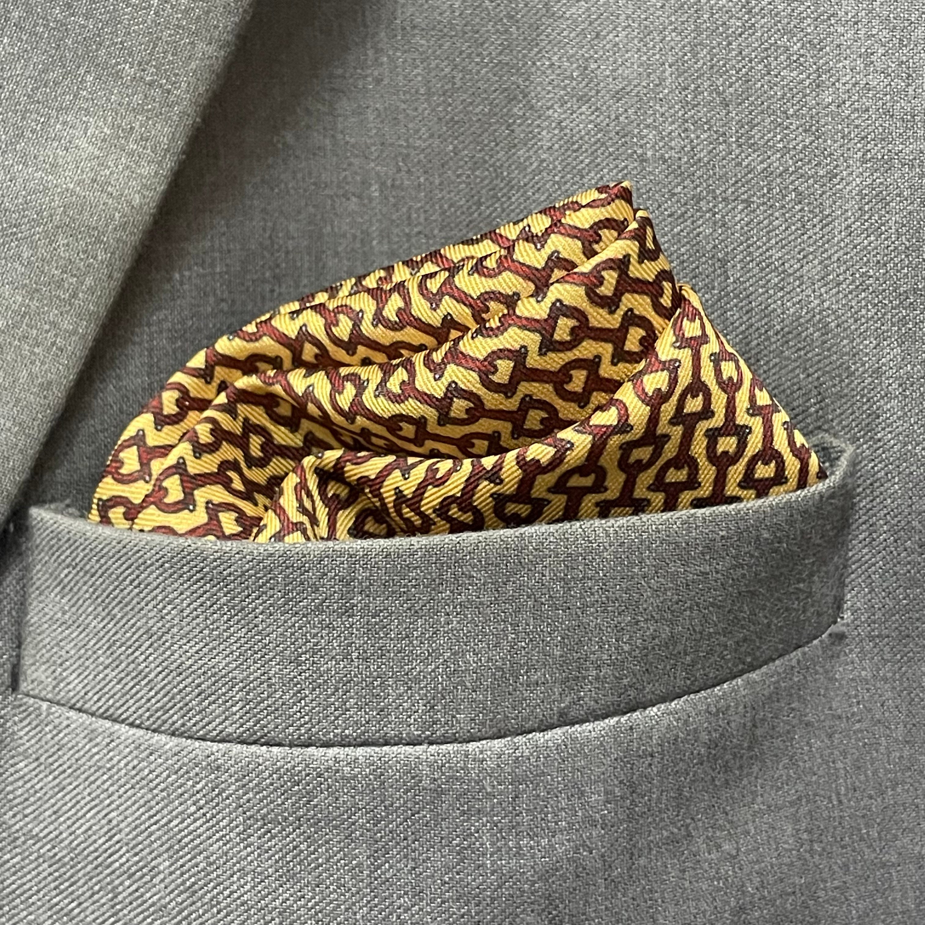 14 by 14 inches Golden Chain Link Pocket Square