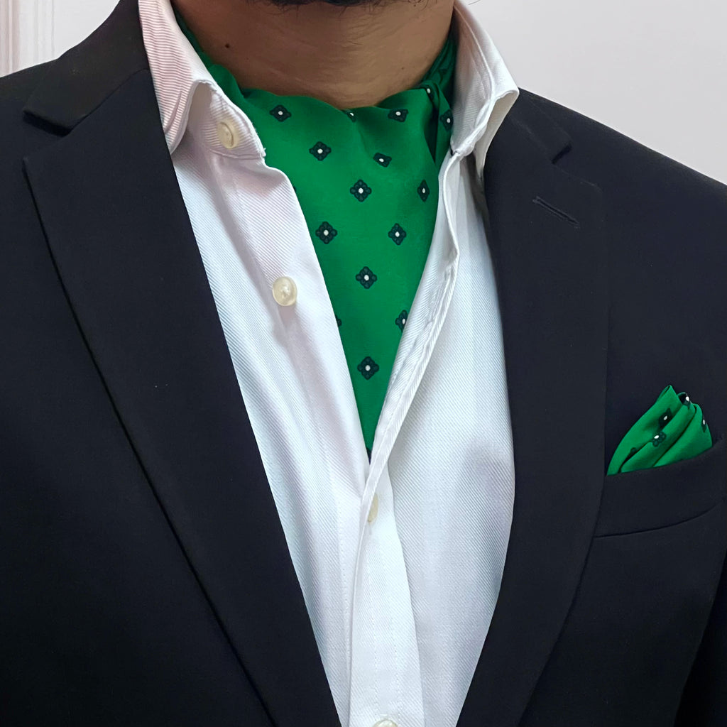 Emerald Green Square Pattern Cravat and Pocket Square Set