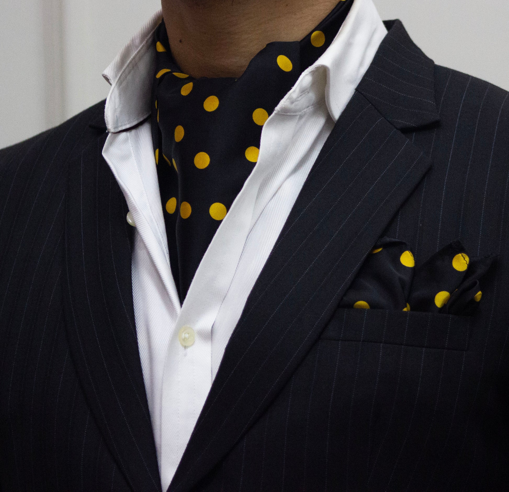 BLACK BASE WITH GOLDEN POLKA DOT CRAVAT SET