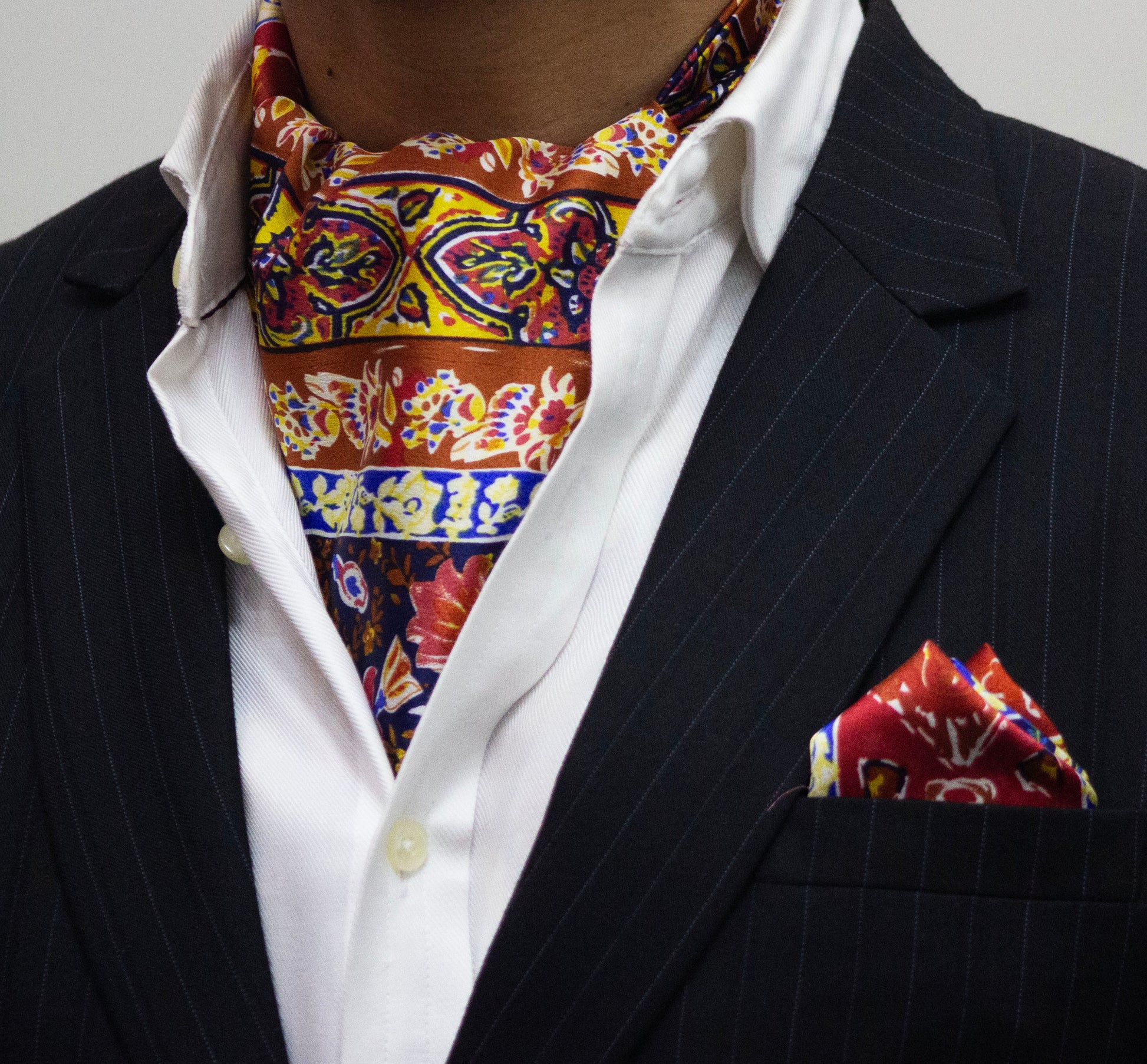 MULTI-COLOR VIBRANT CRAVAT POCKET SQUARE SET