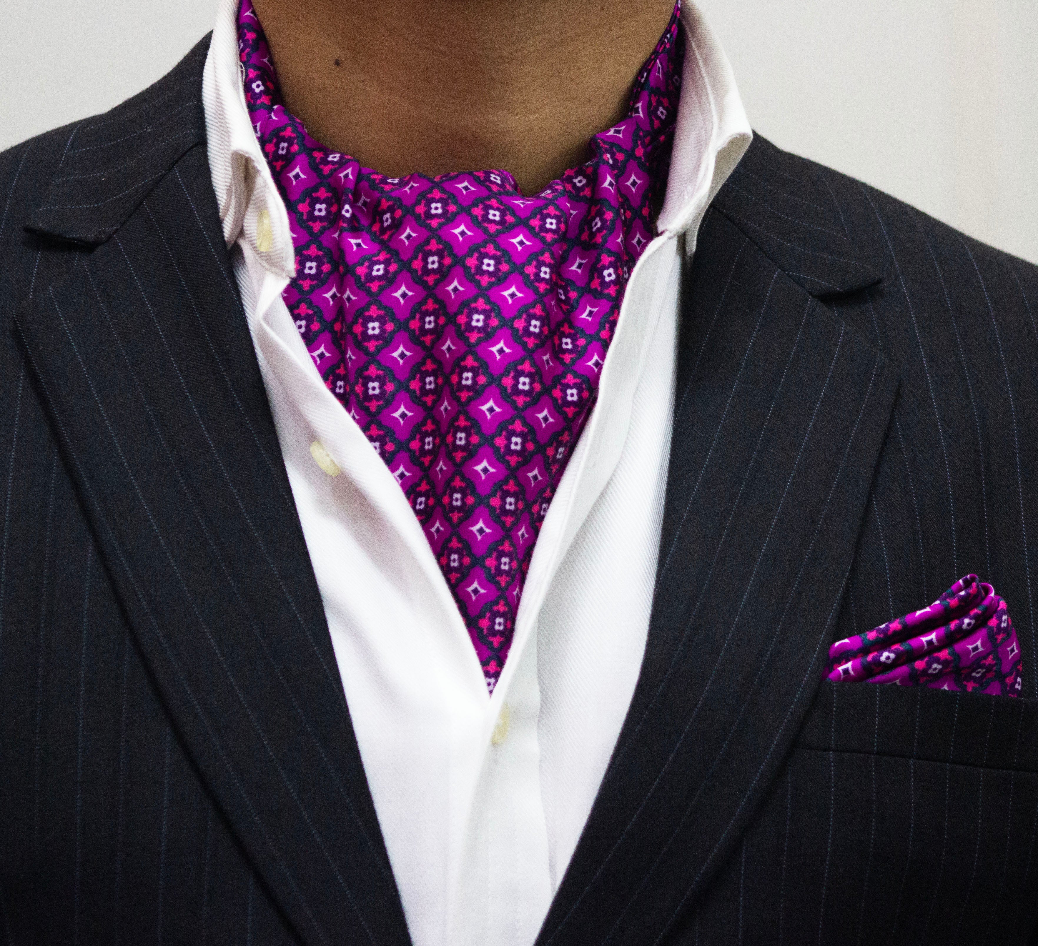 MAGENTA MOTIF CHECK CRAVAT AND POCKET SQUARE SET