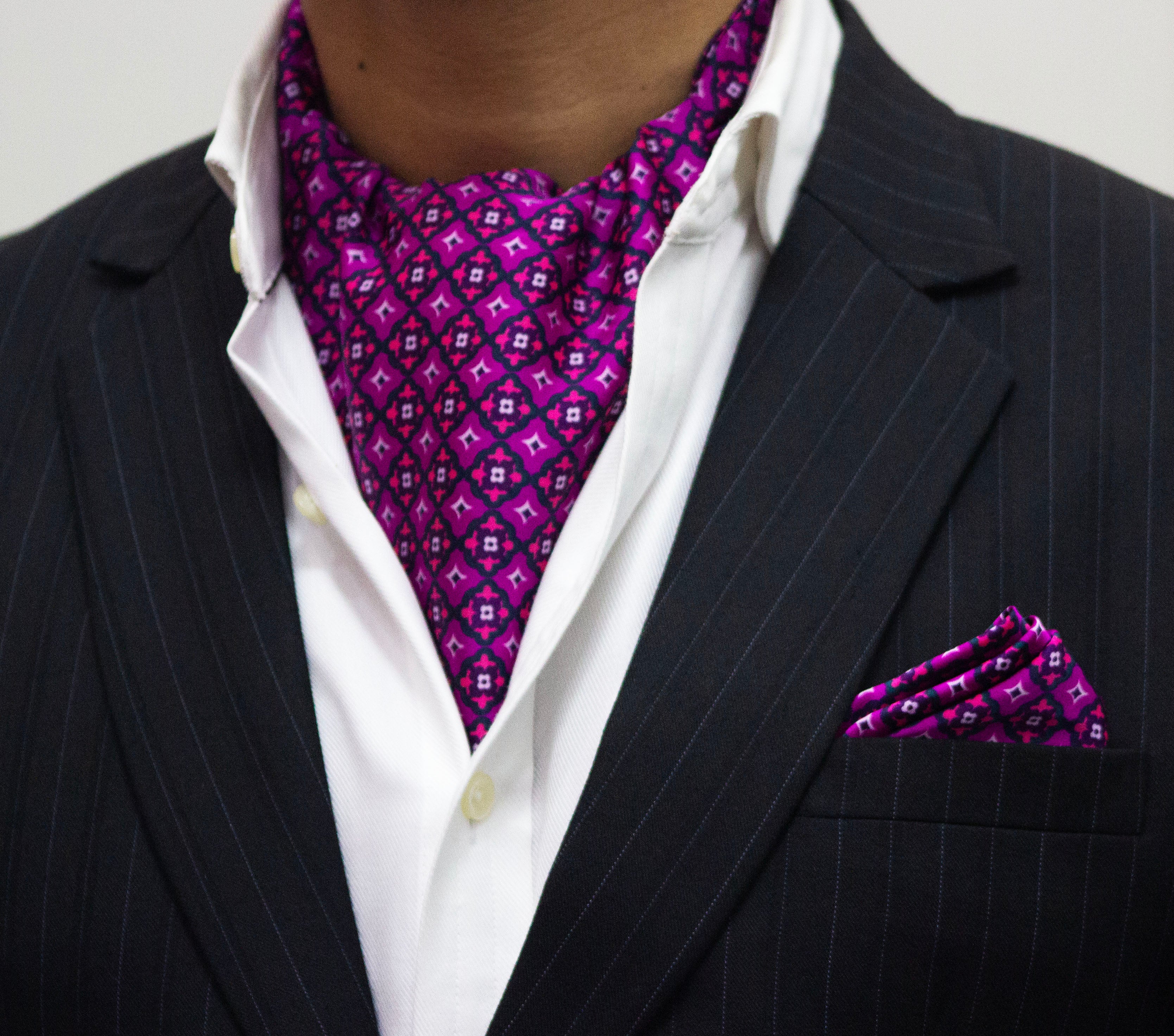 MAGENTA MOTIF CHECK CRAVAT AND POCKET SQUARE SET