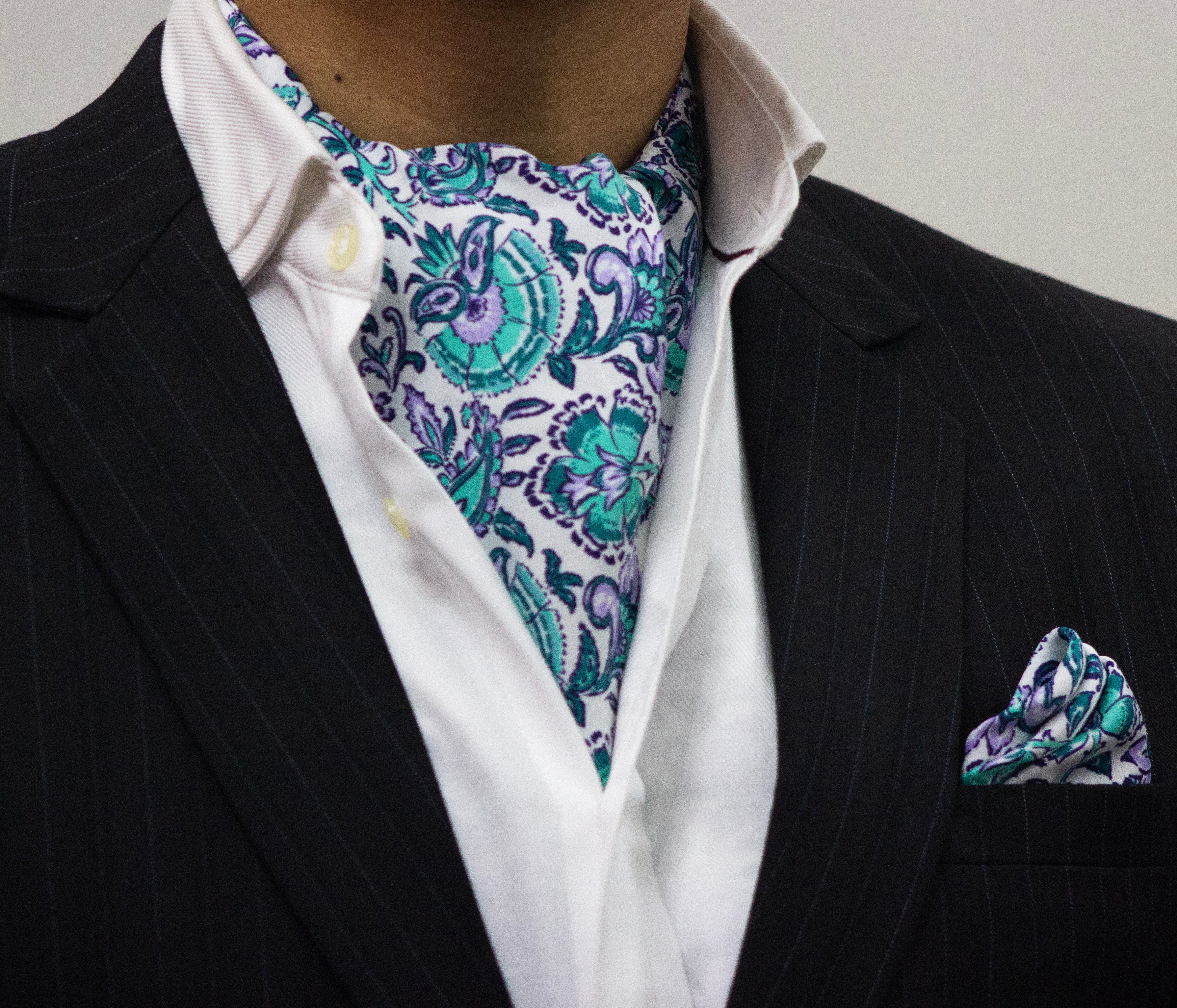 WHITE BASE WITH PASTEL FLORAL CRAVAT AND POCKET SQUARE SET