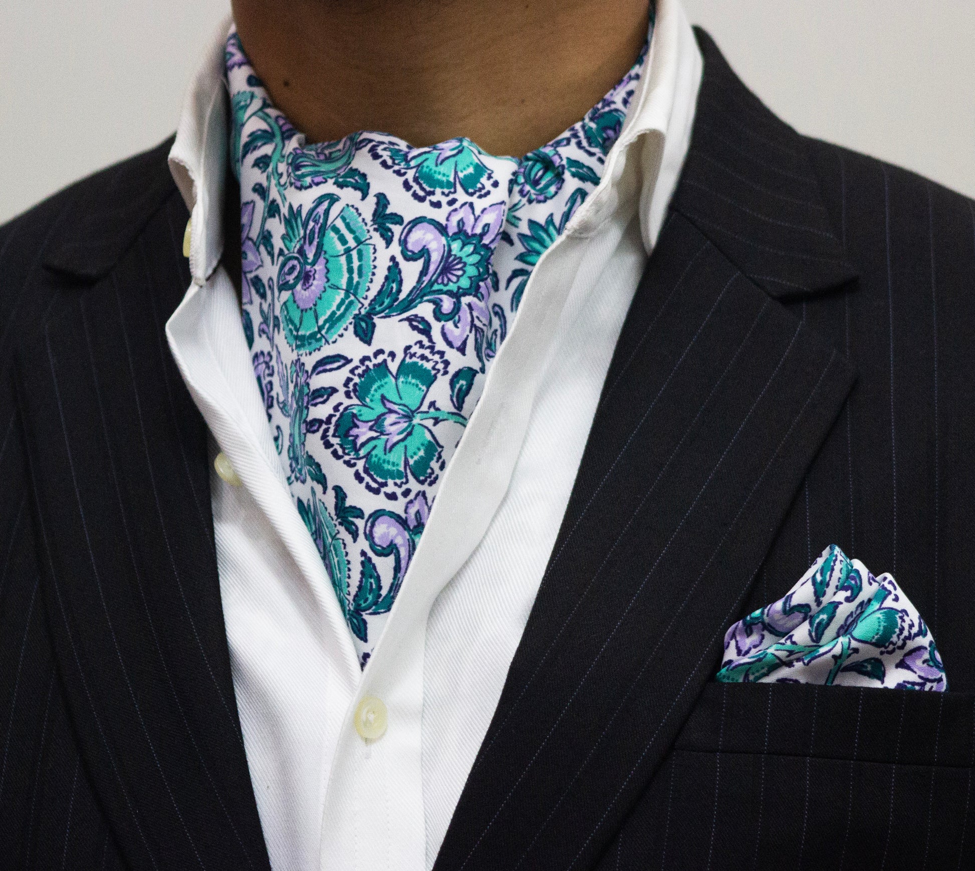 WHITE BASE WITH PASTEL FLORAL CRAVAT AND POCKET SQUARE SET