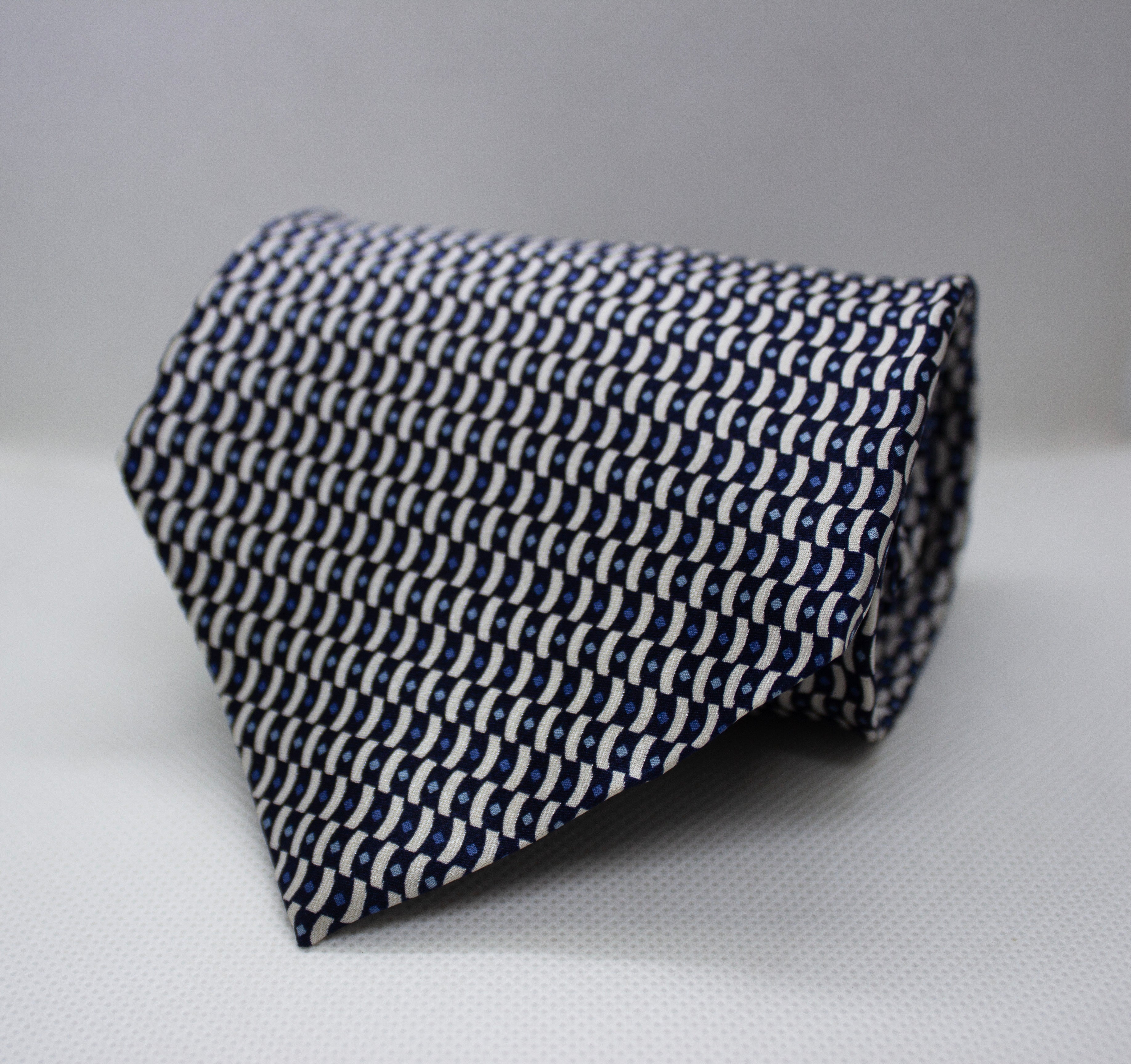 Midnight Wave Silk Tie – Navy Blue & White