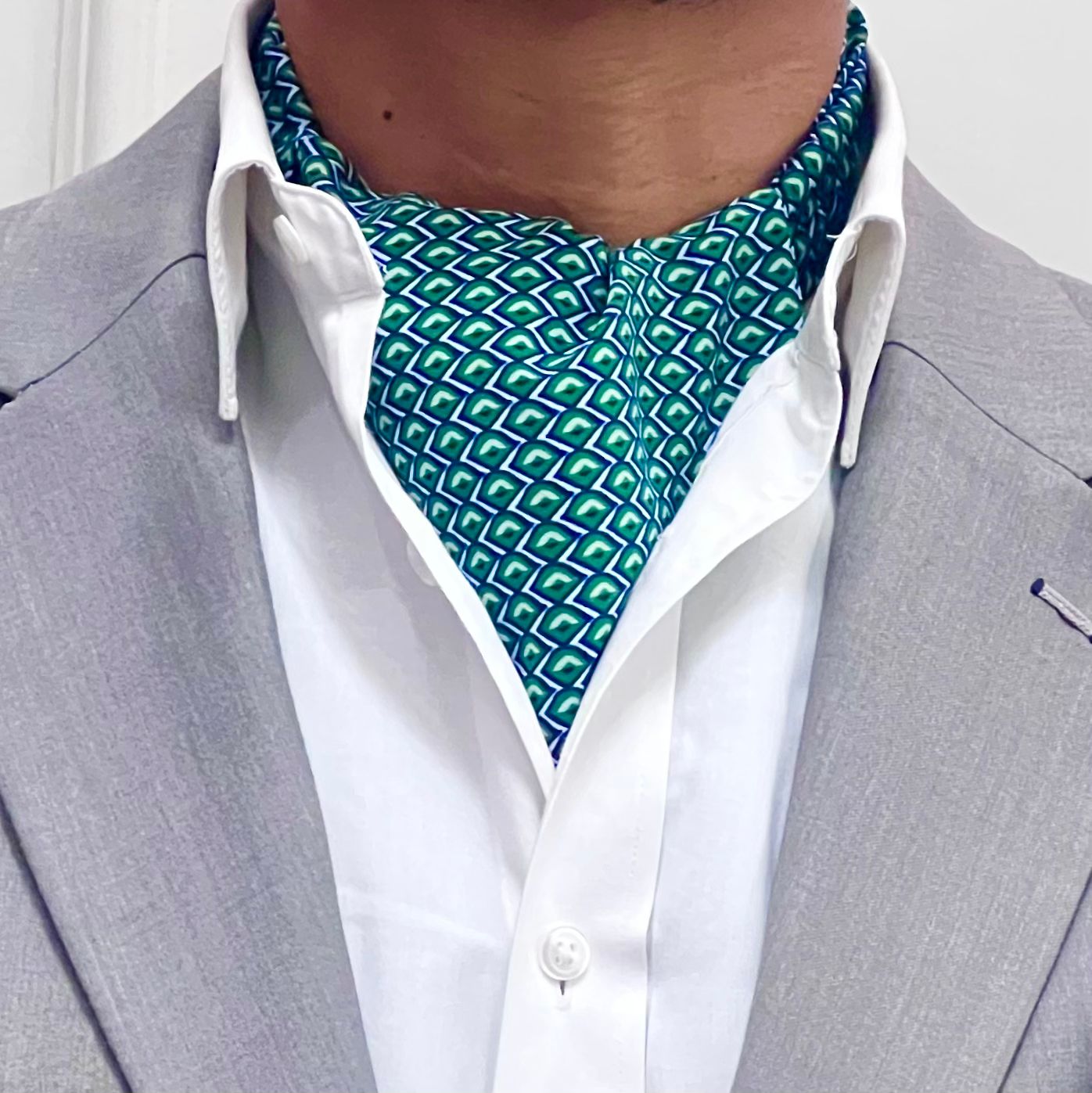 Emerald Green Geometric Print Cravat and Pocket Square set