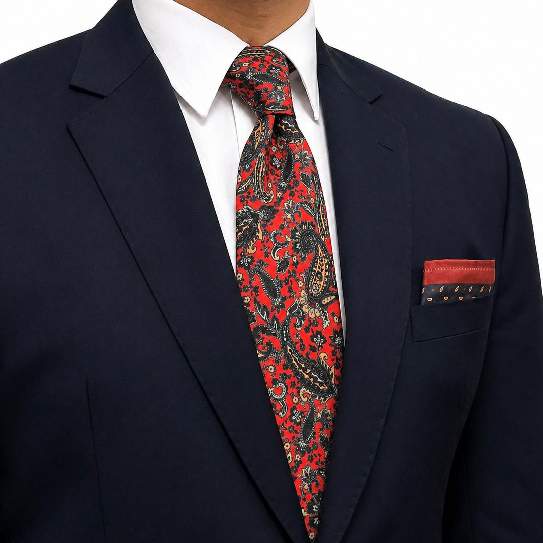 Red Paisley Classic Tie and Pocket square Set
