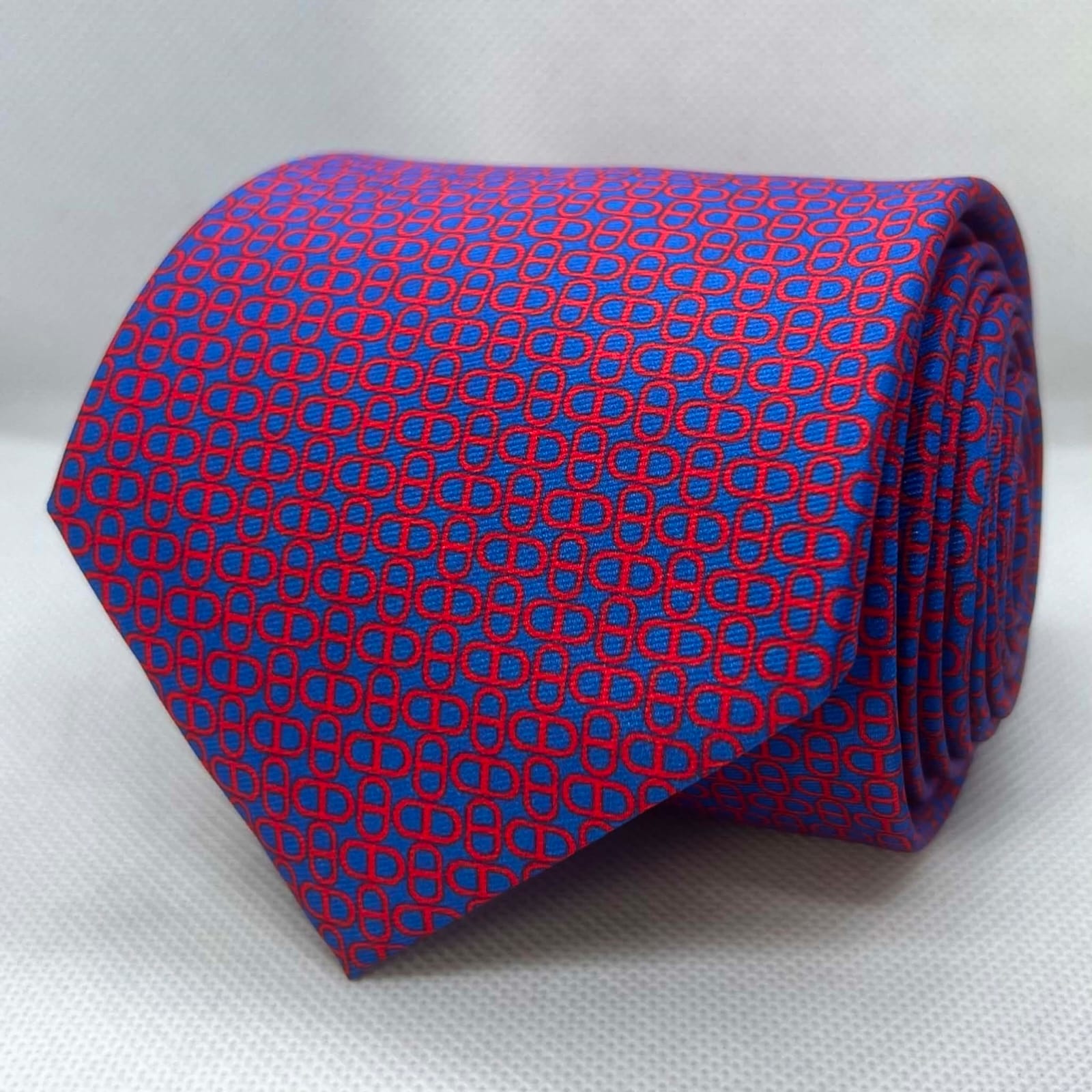 Royal Cobalt Chainlink Silk Broad Tie