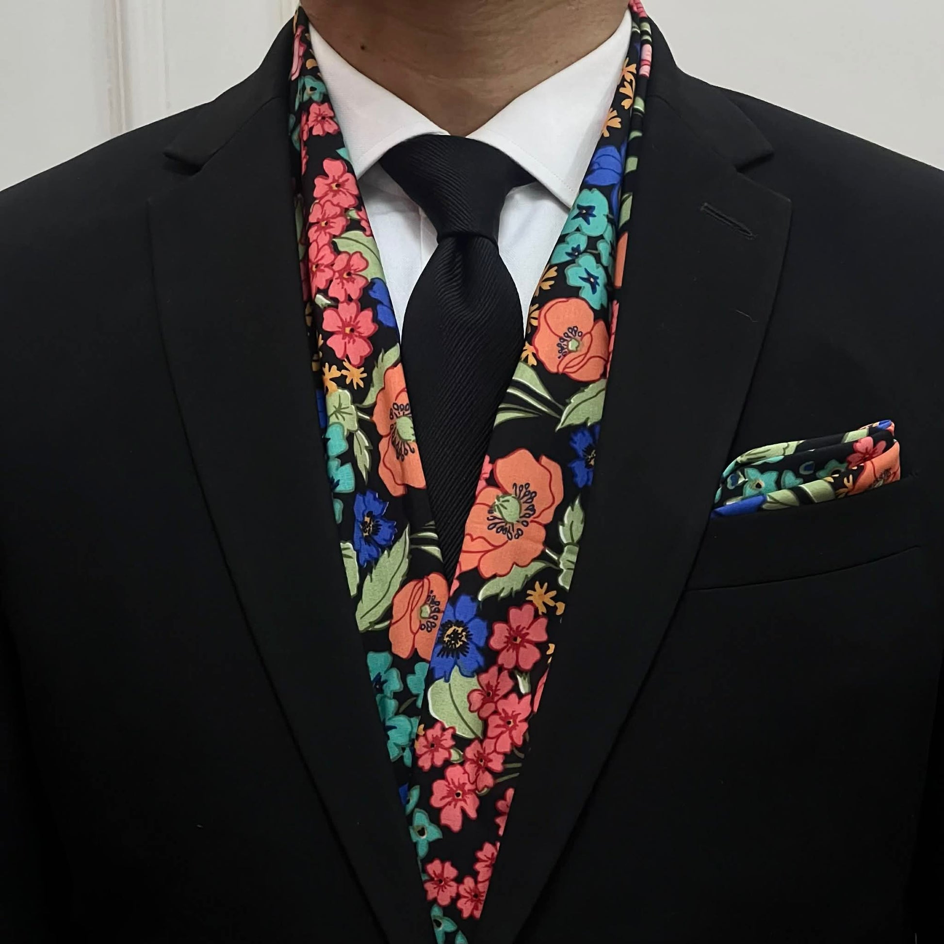 Multicolor Floral Scarf and Pocket Square Set