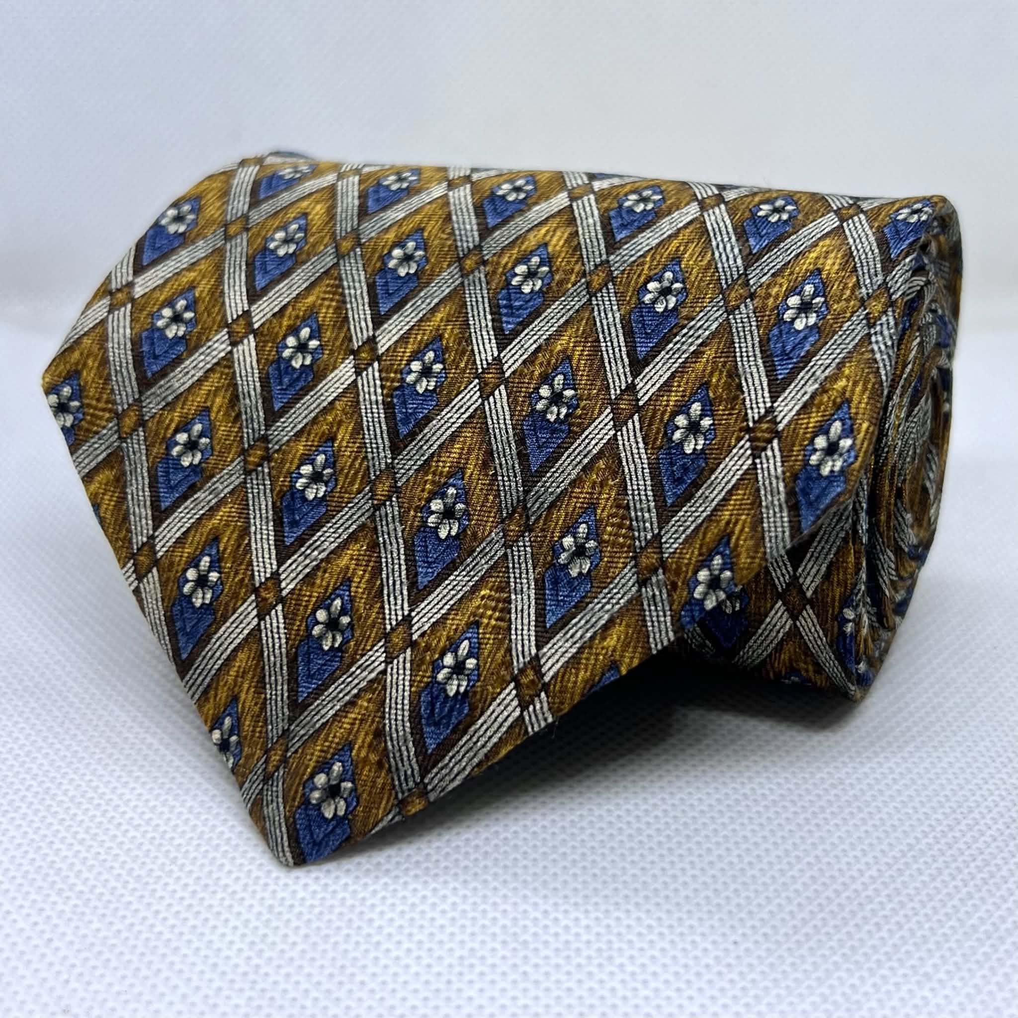 Regal Amber Diamond Silk Broad Tie