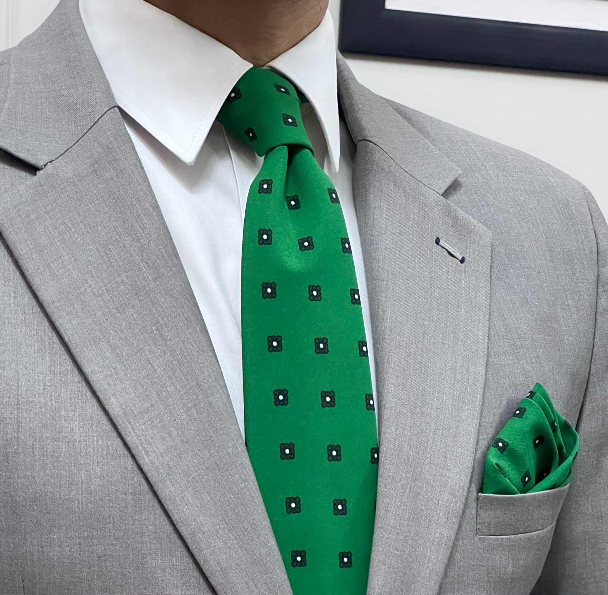 Emerald Green Square Pattern Necktie & Pocket Square Set