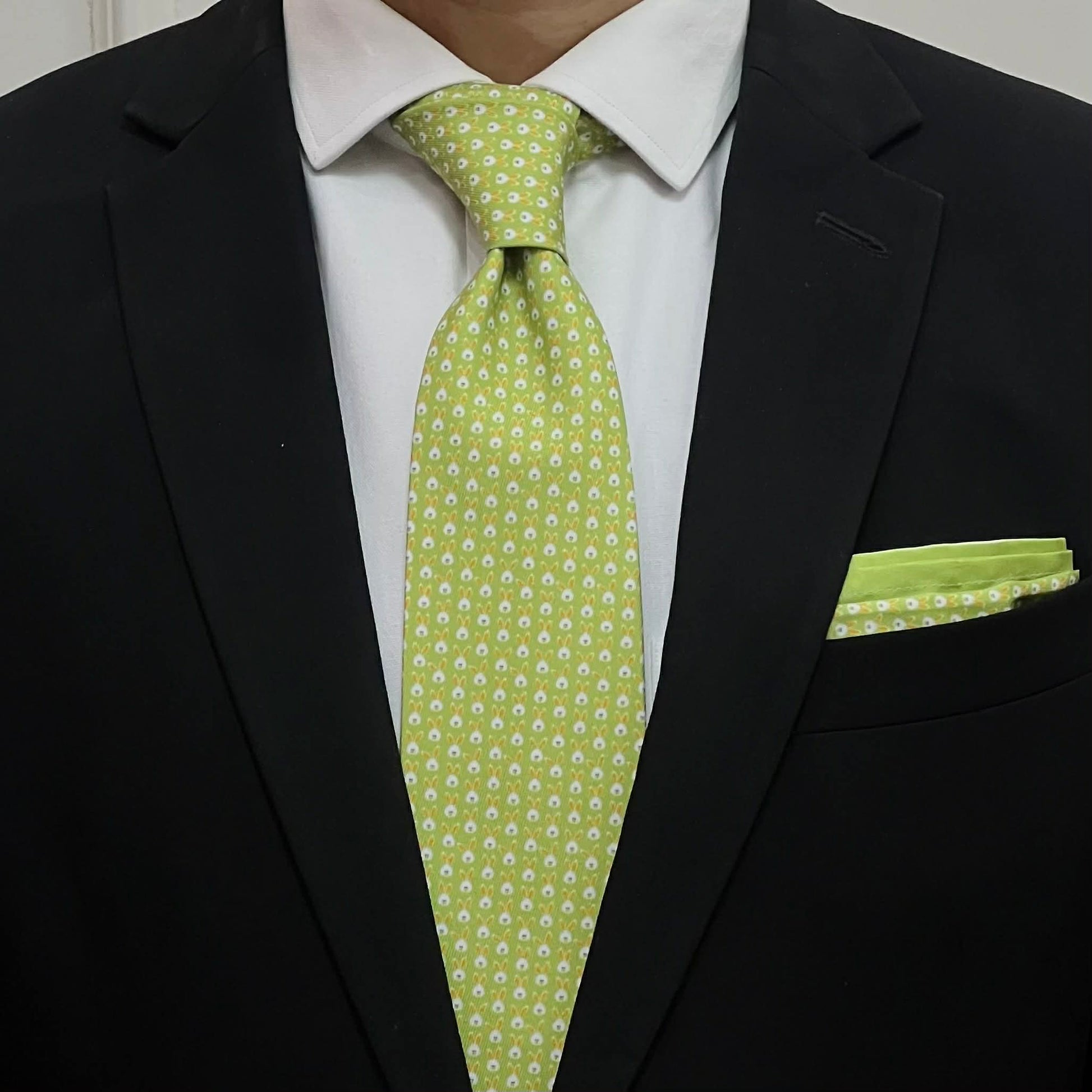 Lime Bunny Fresh Tie and Pocket Square Set