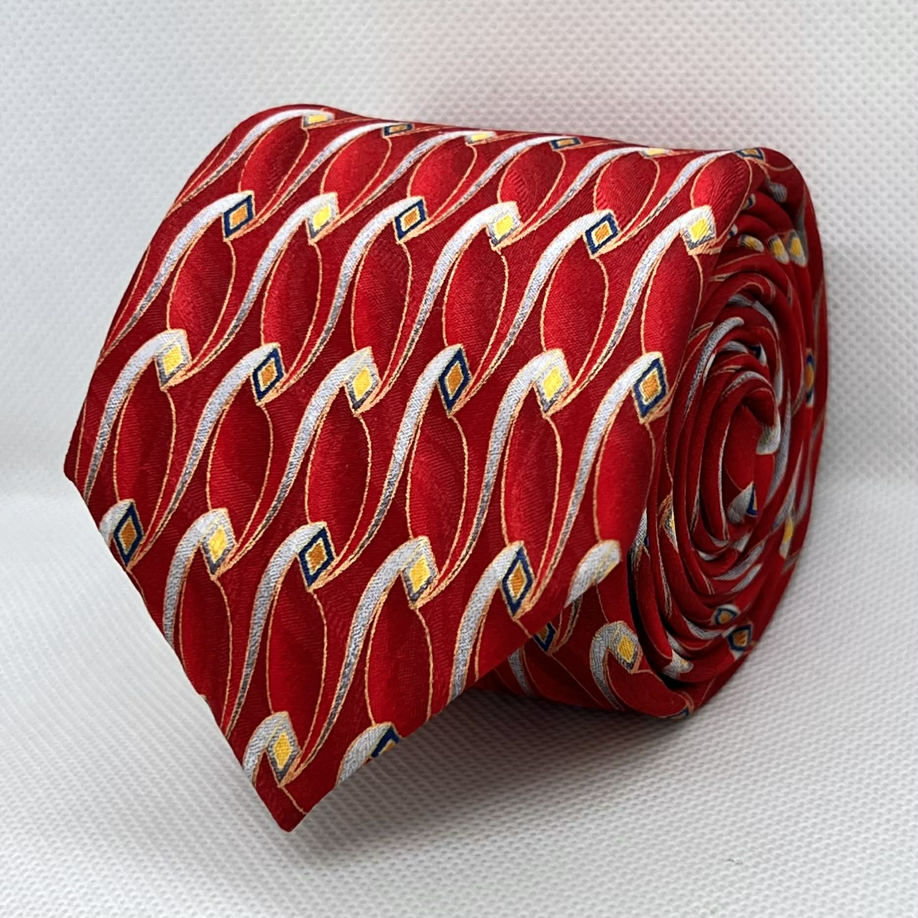 Crimson Red Wave Loop Silk Tie